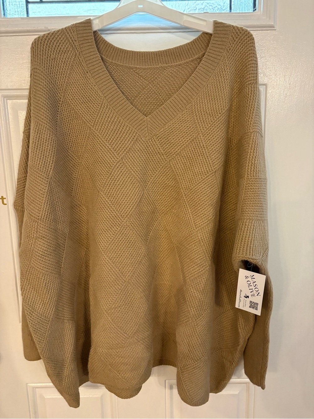 Women's V-Neck baggy Cable Knit Sweater - Camel